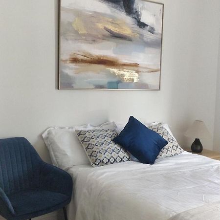 Salthill Village 3 Bed Apartment Galway Extérieur photo