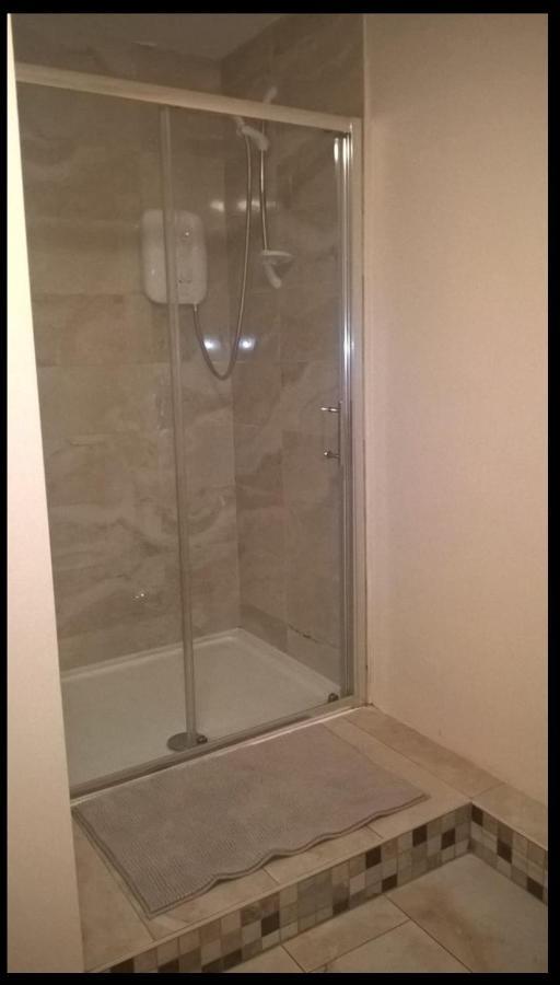 Salthill Village 3 Bed Apartment Galway Extérieur photo